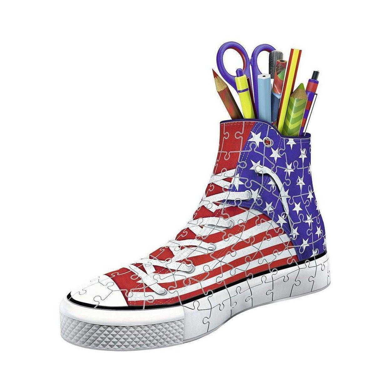 Ravensburger 3D Puzzle: Sneaker American Flag Pen Holder med Ljus (108 delar)