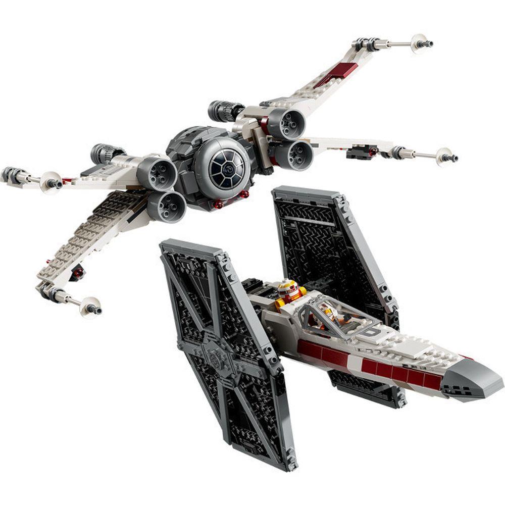 LEGO® Star Wars™: TIE Fighter och X-Wing Mash-up (75393)