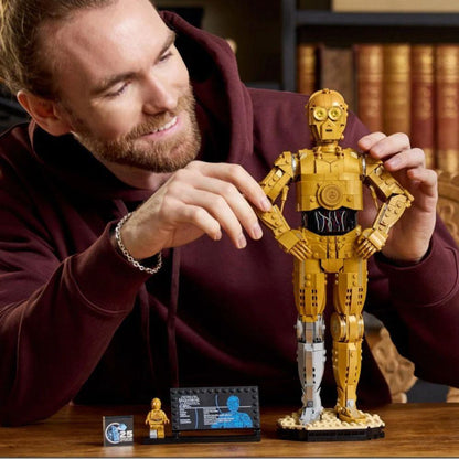 LEGO® Star Wars™: C-3PO™ (75398) - Byggsats med Detaljer