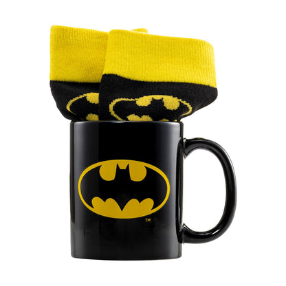 Pyramid DC: Batman Mugg och Strumpor Set