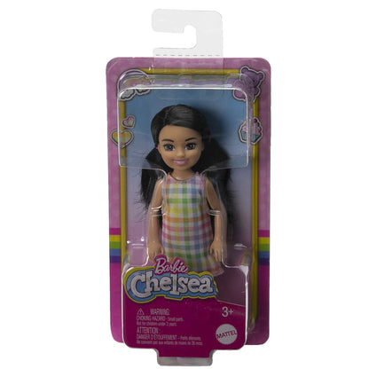 Mattel Barbie Club Chelsea Mini Docka - Liten Docka med Svart Hår