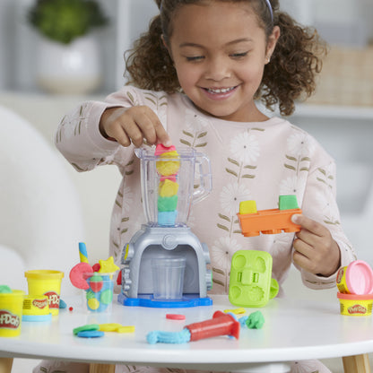 Hasbro Play-Doh Kitchen Creations - Swirlin' Smoothies Blender Set