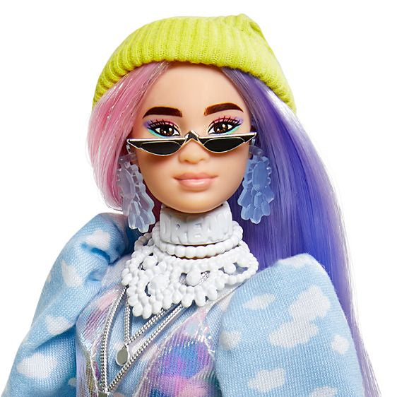 Mattel Barbie Extra: Curvy Docka med Glittrande Look och Valp