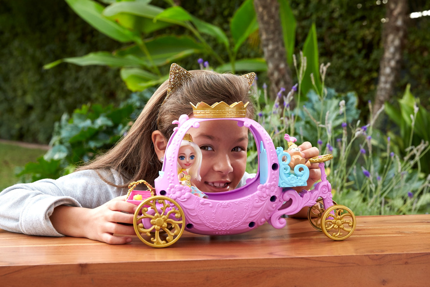 Mattel Royal Enchantimals: Royal Rolling Carriage (GYJ16)