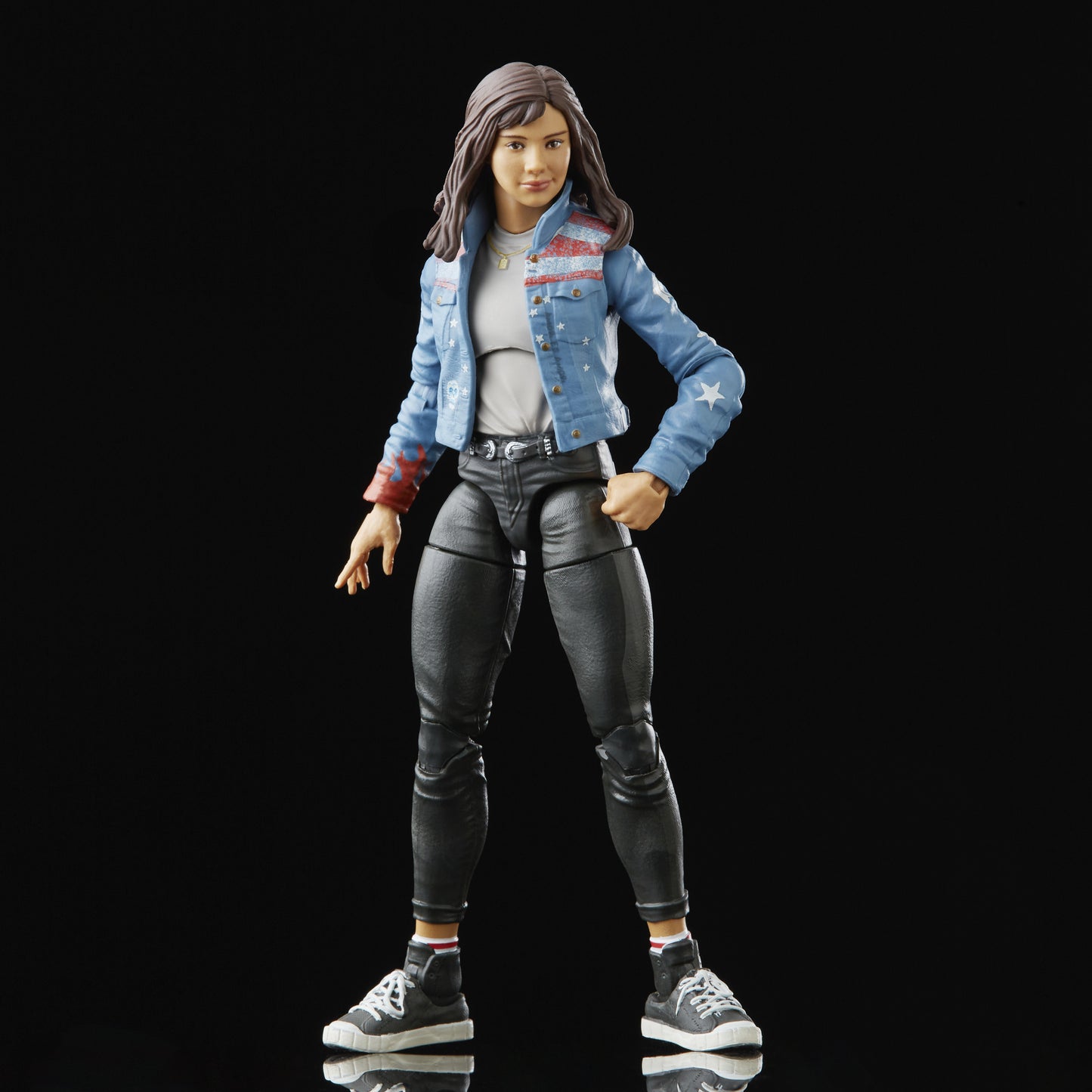 Hasbro Marvel Legends: Doctor Strange - America Chavez Figur