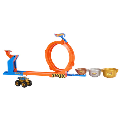 Mattel Hot Wheels Monster Trucks LOOP-AND-FLIP TROPHY CHALLENGE