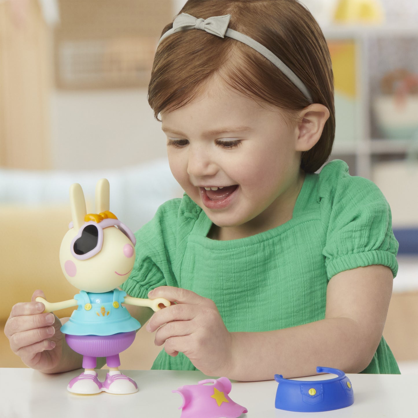 Hasbro Peppa Pig: Rebecca Rabbit - Klä Ut Dig