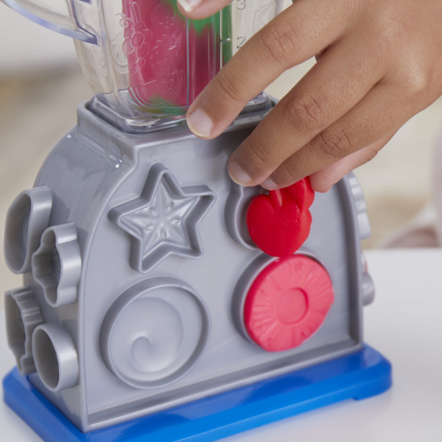 Hasbro Play-Doh Kitchen Creations - Swirlin' Smoothies Blender Set